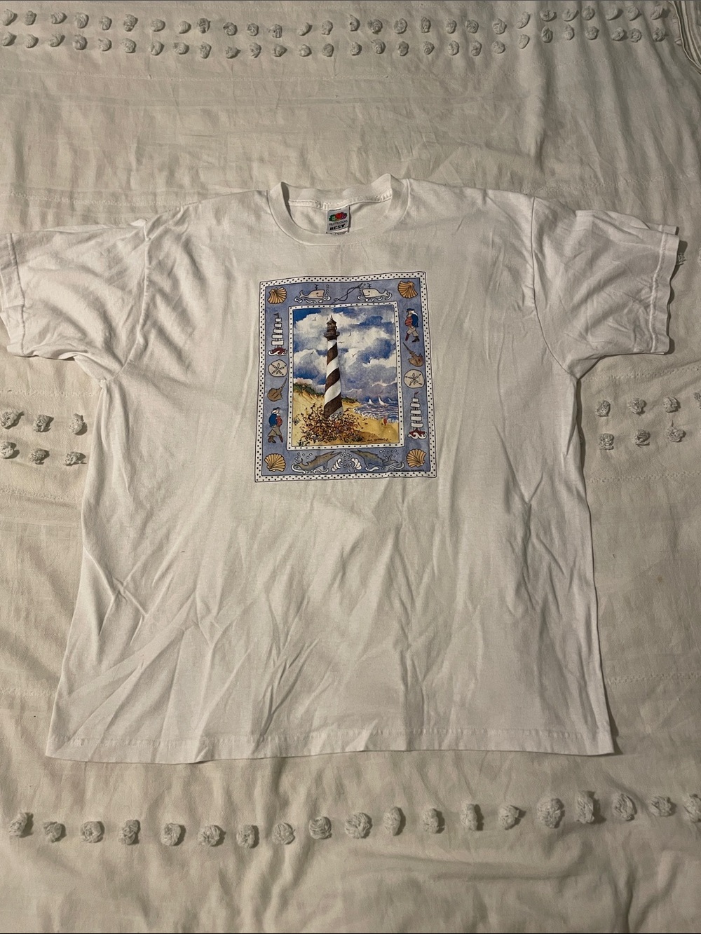 Fun vintage lighthouse tee
